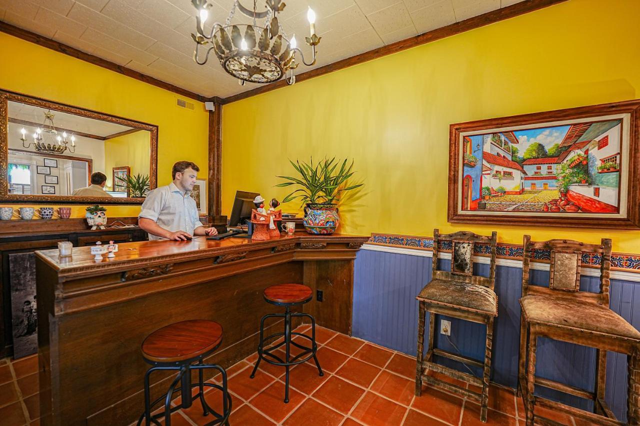 La Posada Milford Kültér fotó